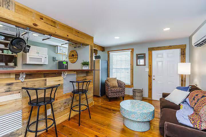 150 Deweese St Lexington, KY 40507 - Thumbnail 3