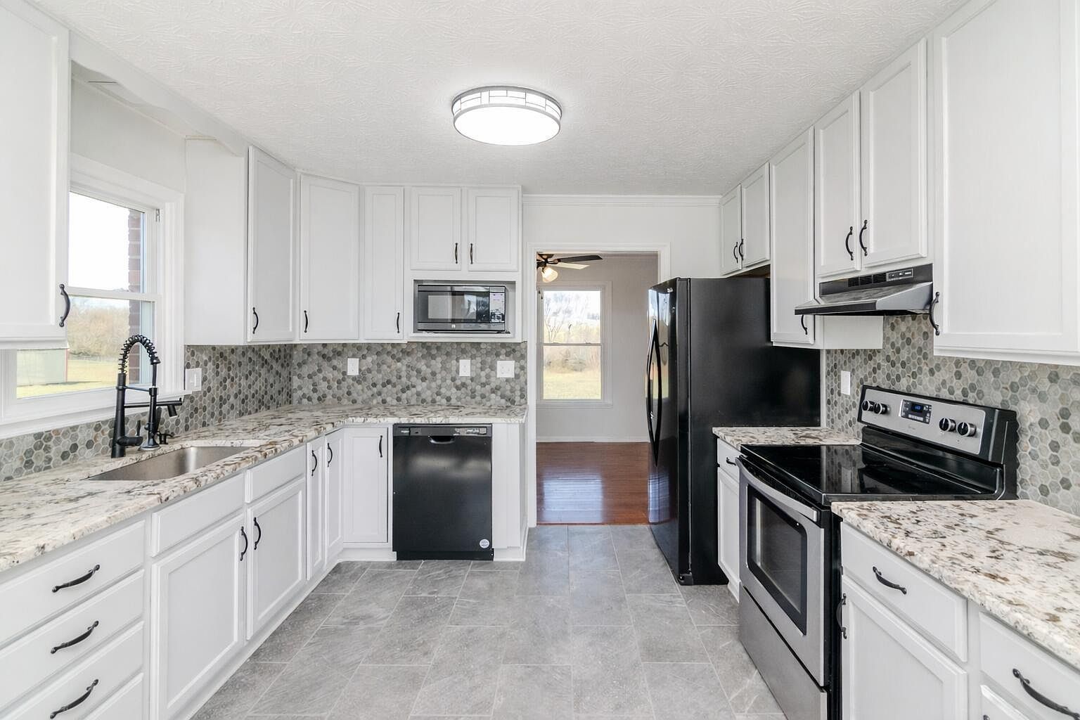 4705 Chenault Bridge Rd Danville, KY 40422 - Thumbnail 3