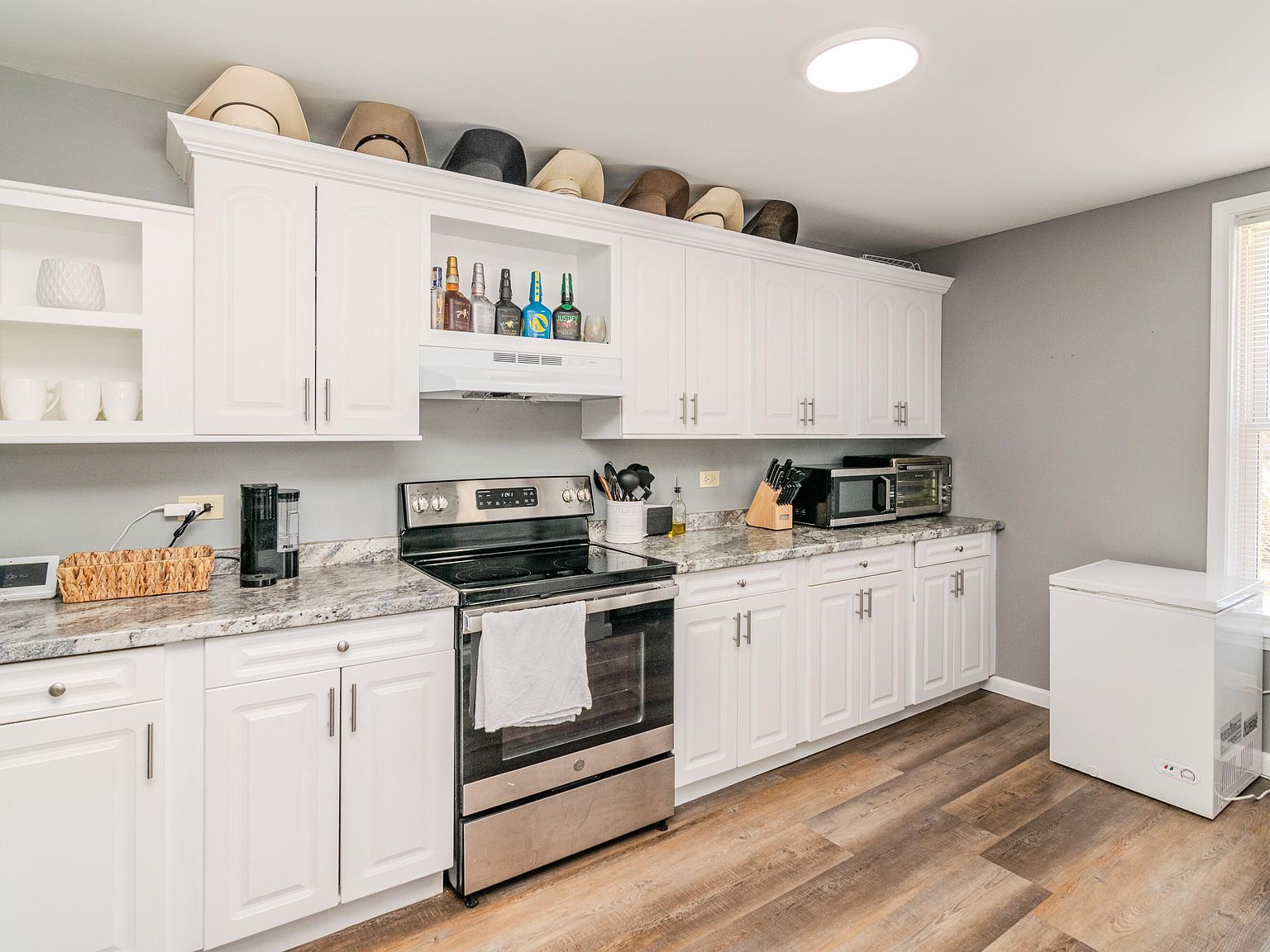 1437 High St Paris, KY 40361 - Thumbnail 3