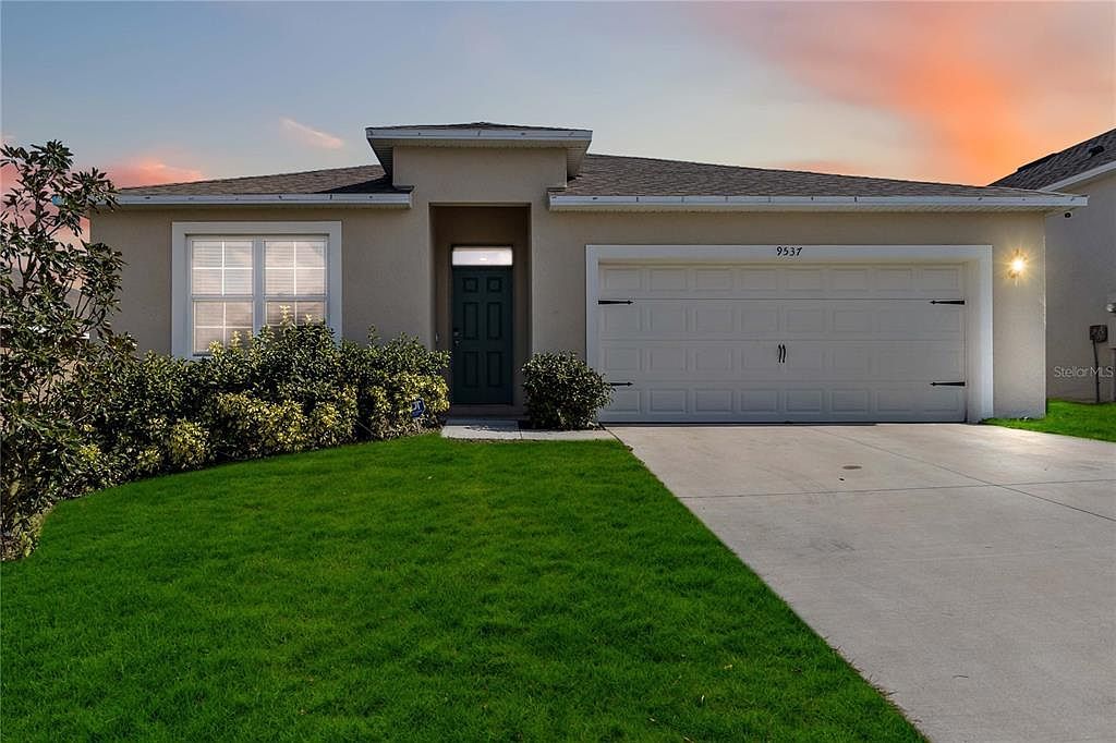 9537 Black Walnut Dr Clermont, FL 34715 - Thumbnail 3