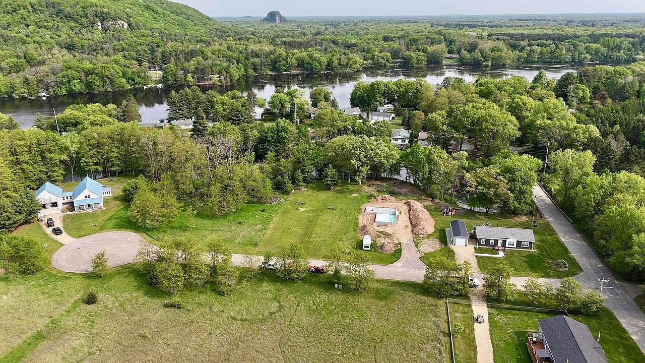 LOT 3 Lakeview Dr Friendship, WI 53934 - Thumbnail 3