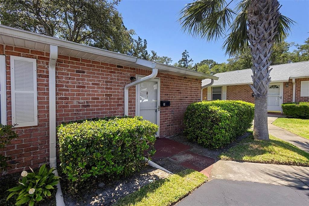 3 Fairway Ct Deland, FL 32724 - Thumbnail 3