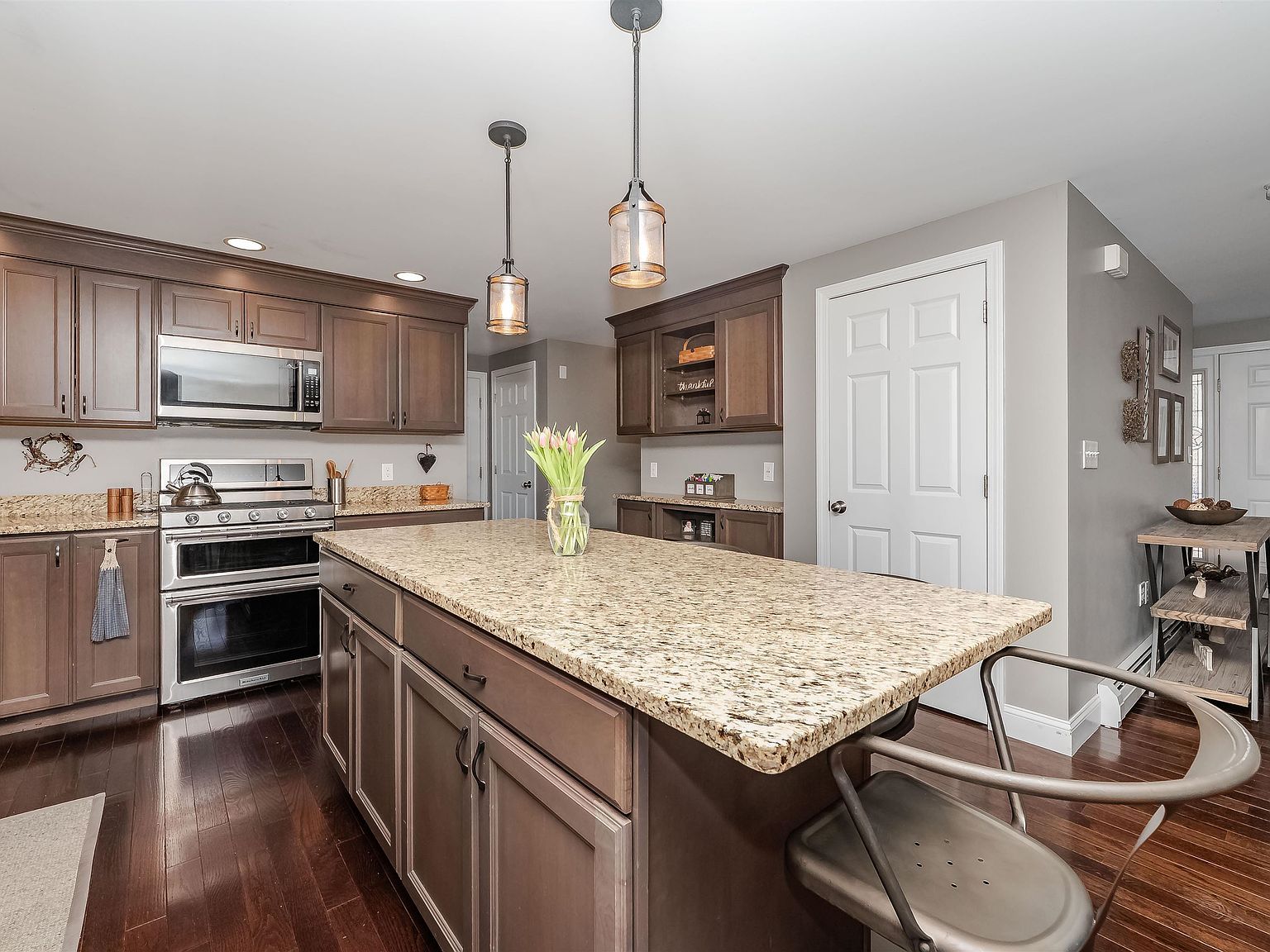 65 Deerfield Rd North Berwick, ME 03906 - Thumbnail 3