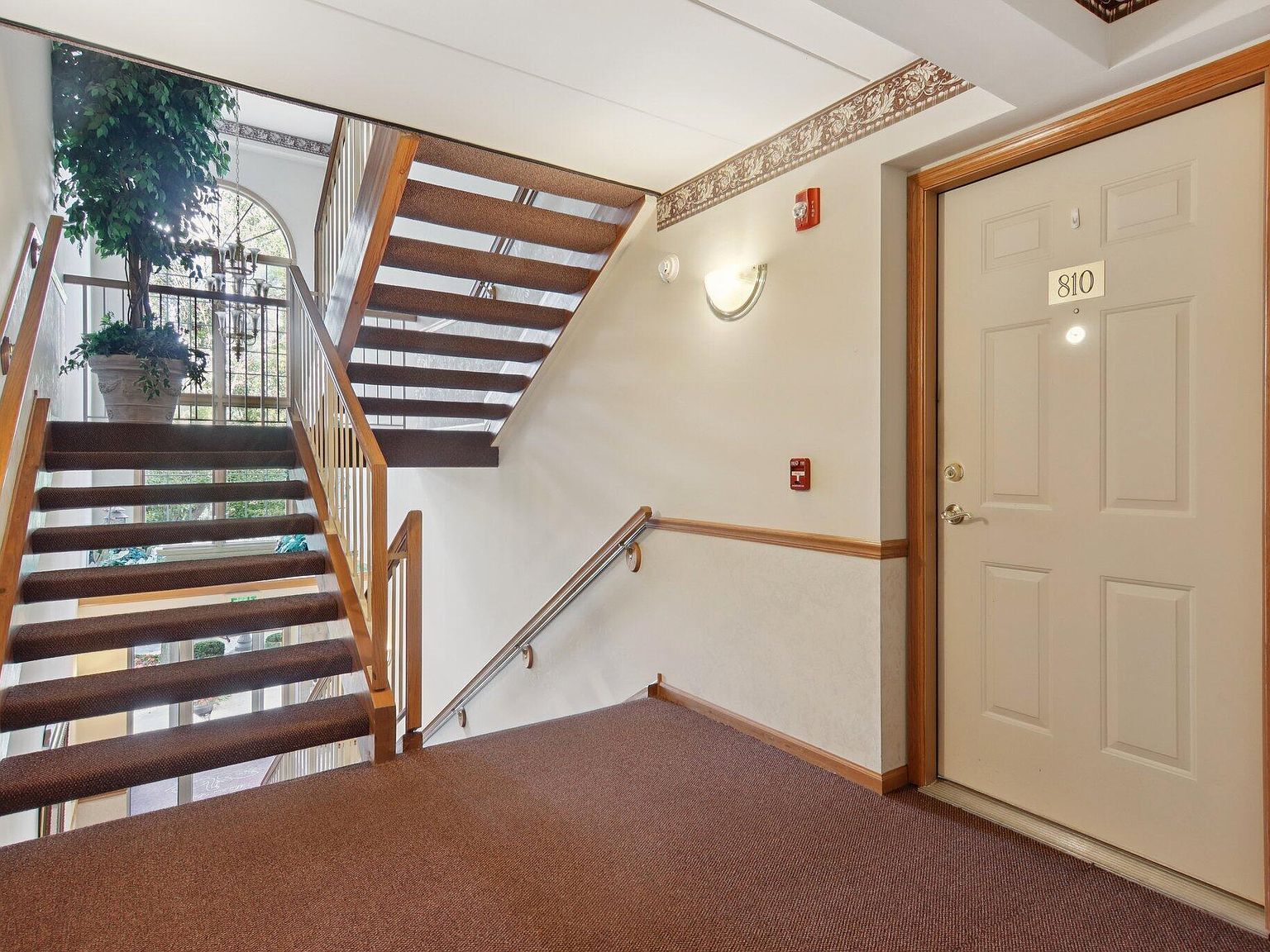 810 Swan Dr UNIT 2A Dyer, IN 46311 - Thumbnail 3