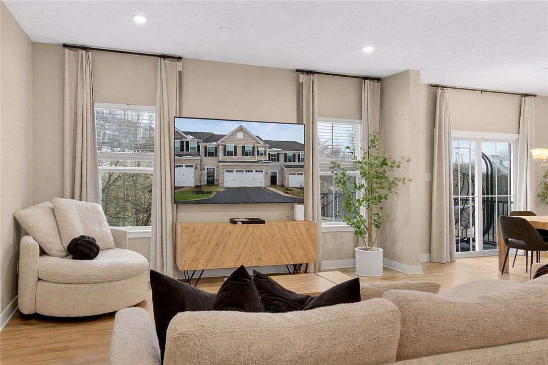 288 Frances Ln Mc Donald, PA 15057 - Thumbnail 3