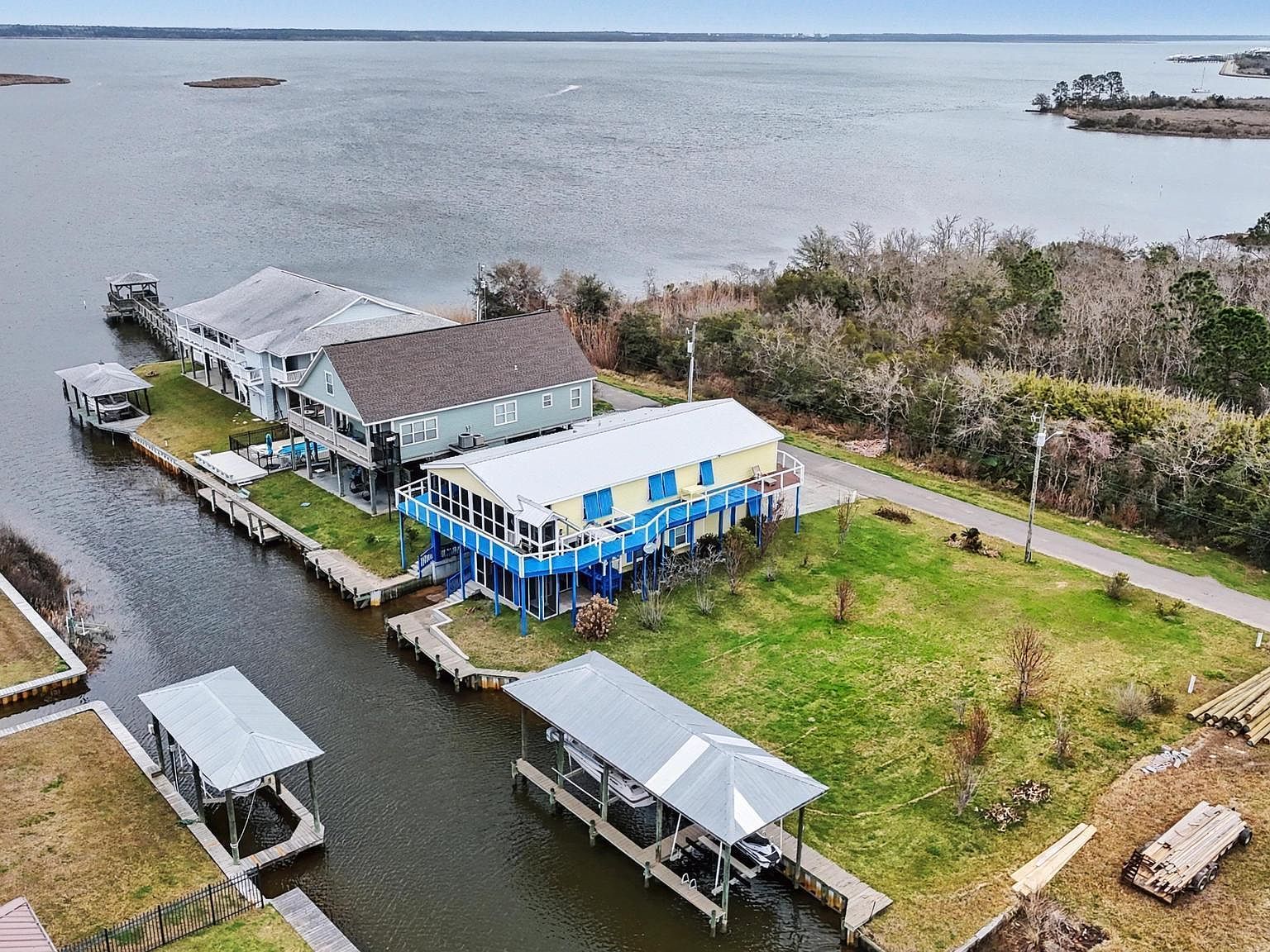 104 Wolfe St Bay Saint Louis, MS 39520 - Thumbnail 3