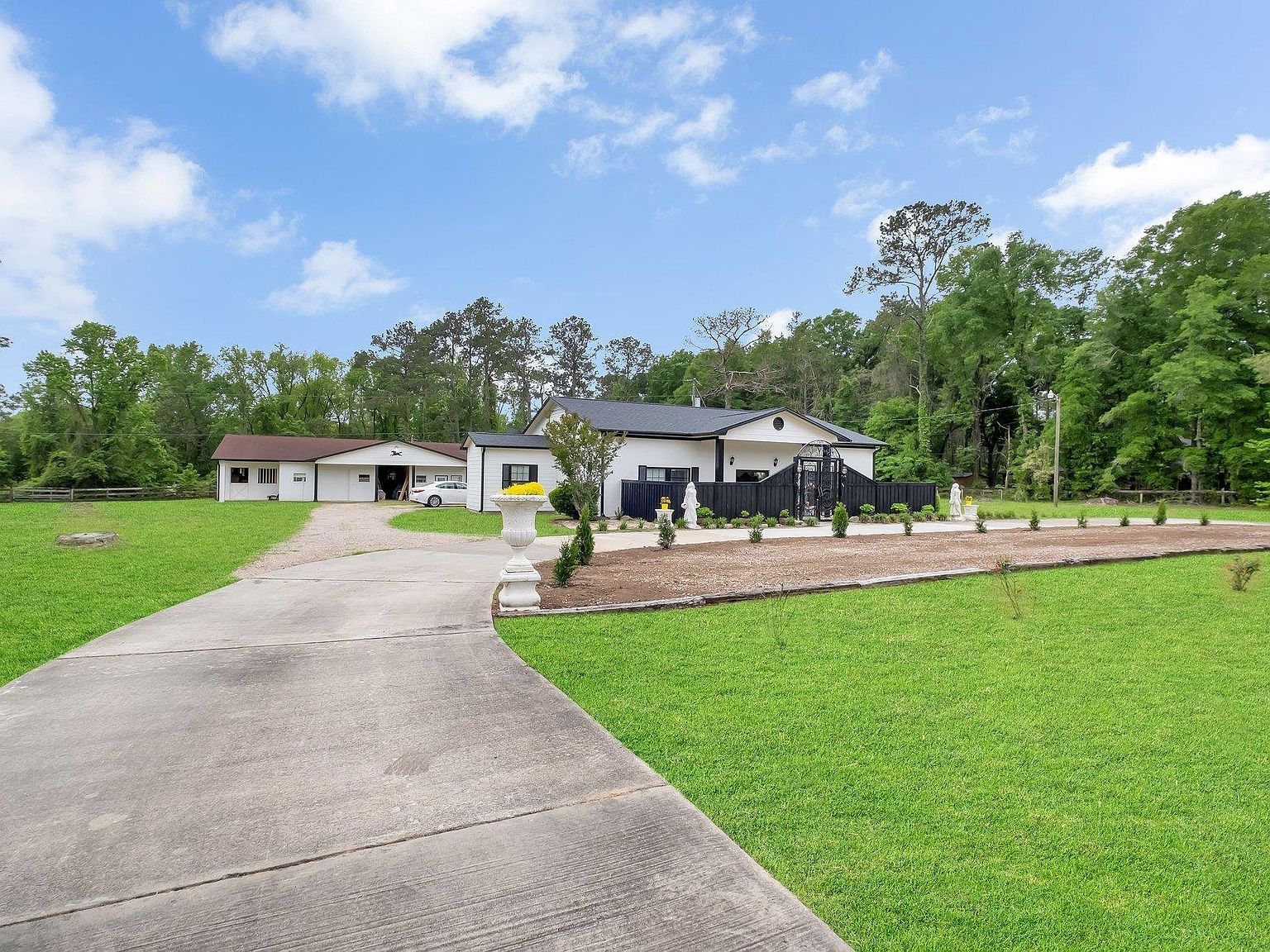 5902 Shady Rest Rd Havana, FL 32333 - Thumbnail 3