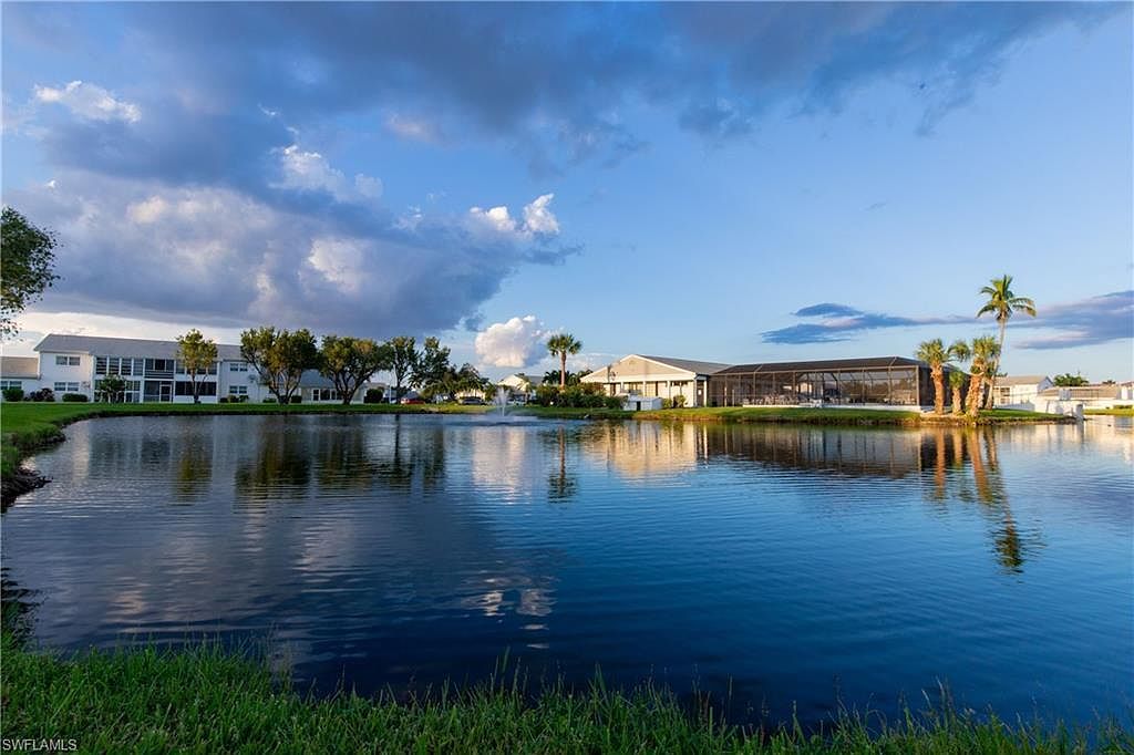 6771 Panther Ln APT U2 Fort Myers, FL 33919 - Thumbnail 3