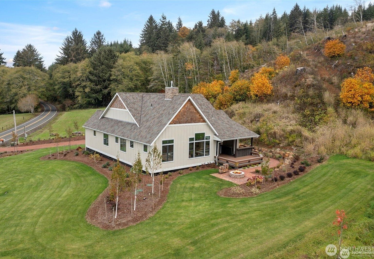 1851 Bloomhardt Rd Raymond, WA 98577 - Thumbnail 3