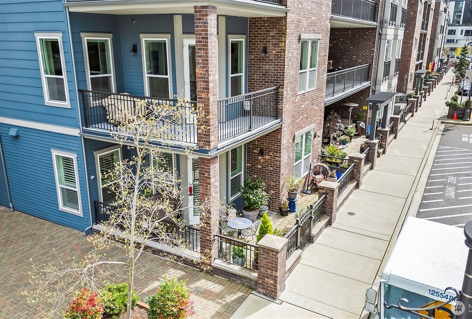 4961 Main St Unit 211 Tacoma, WA 98407 - Thumbnail 3