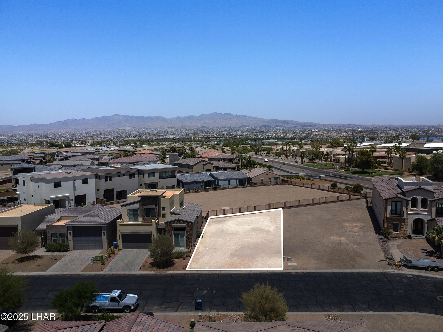 791 Malibu Pl Lake Havasu City, AZ 86403 - Thumbnail 3