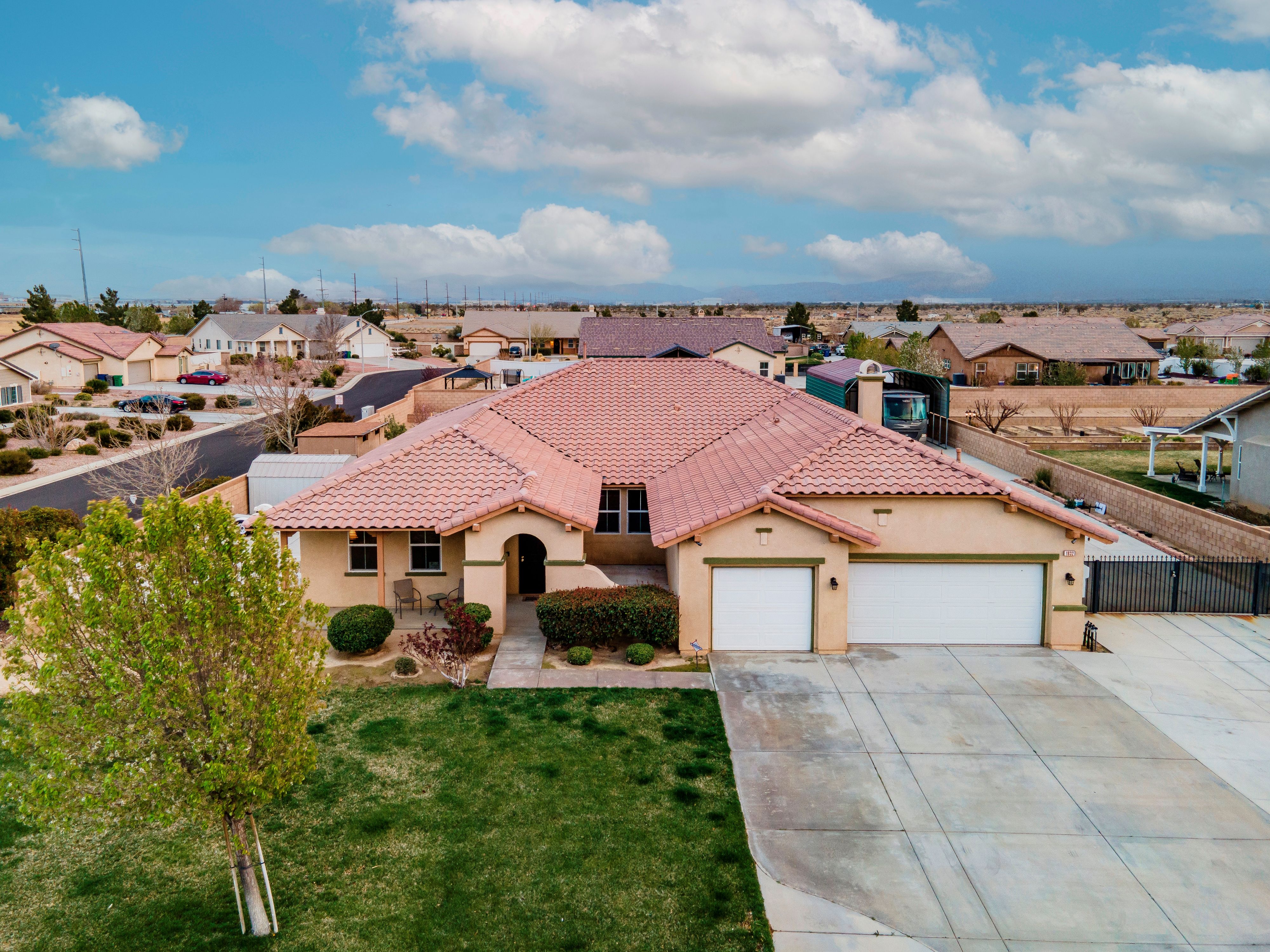 1832 East Avenue K6, Lancaster, CA, USA, 93535 - Thumbnail 3