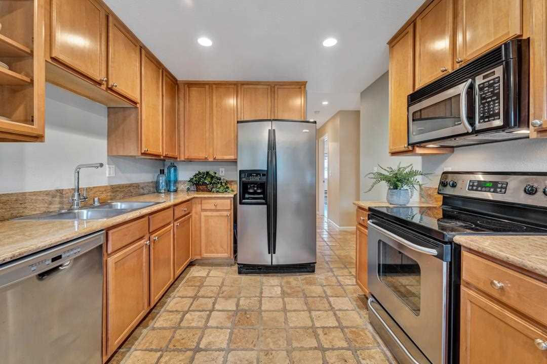 300 Union Avenue, Campbell, CA, USA, 95008 - Thumbnail 3