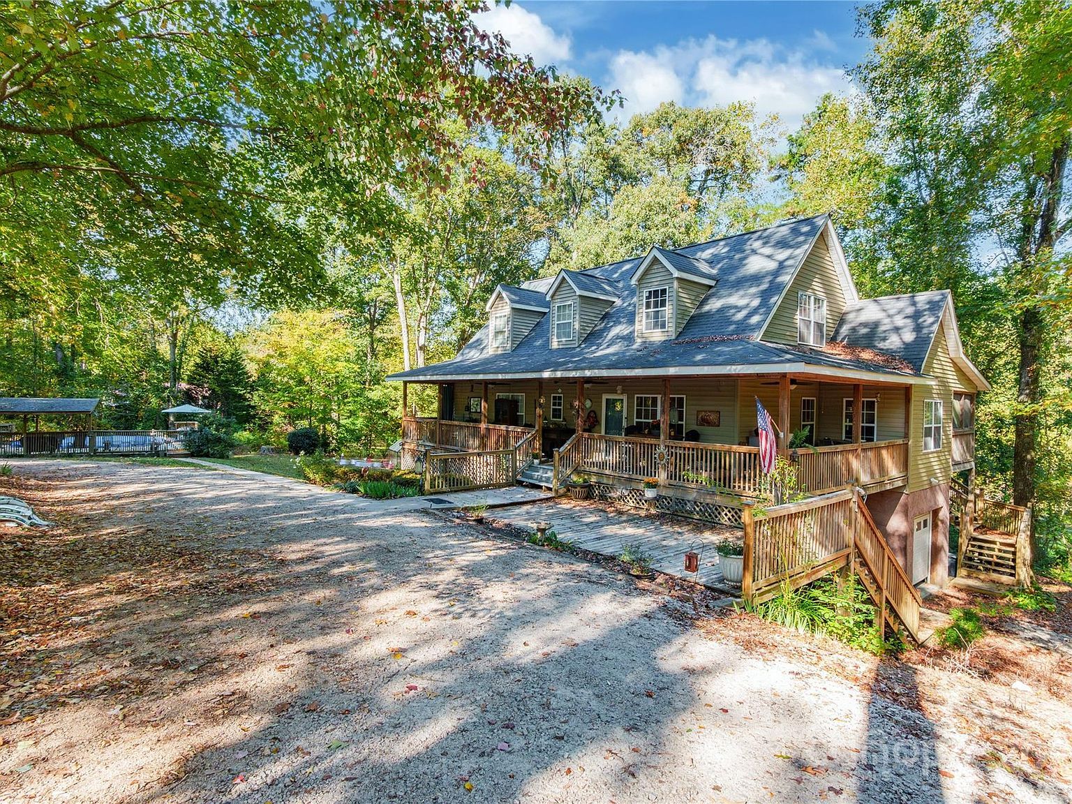 880 Columbia Rd Chester, SC 29706 - Thumbnail 3