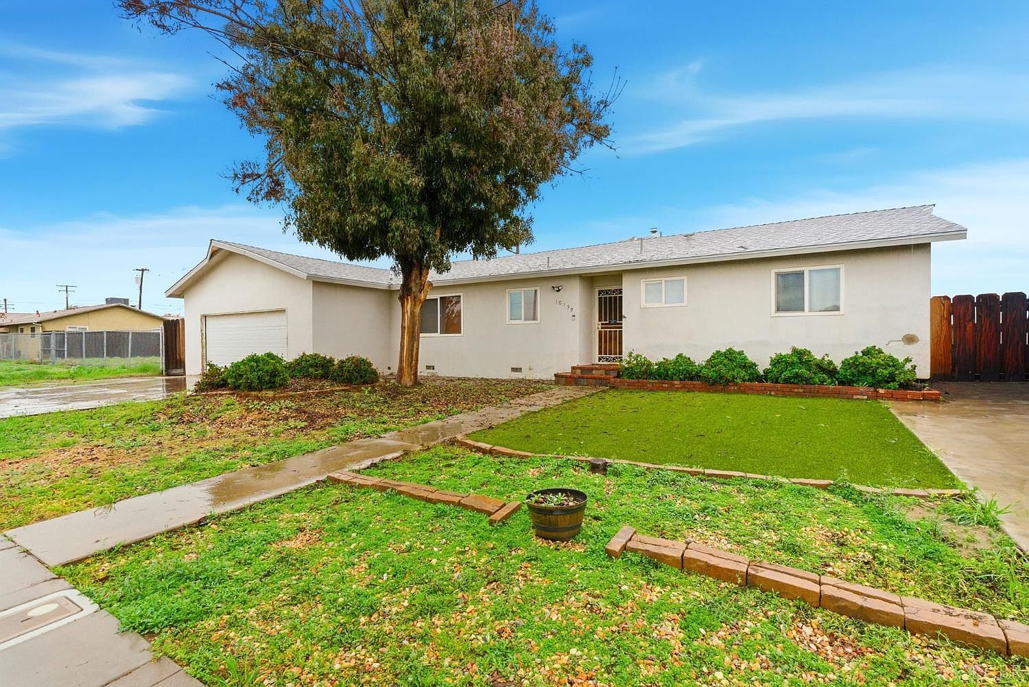 10139 David St Hanford, CA 93230 - Thumbnail 3