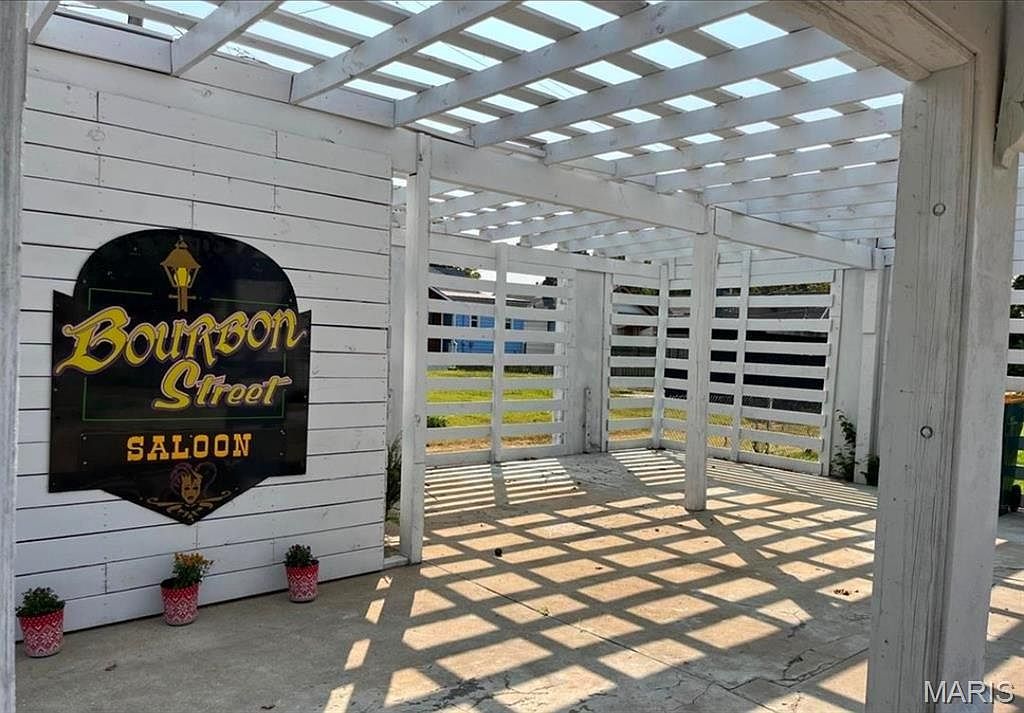 1648 Spruce St Granite City, IL 62040 - Thumbnail 3