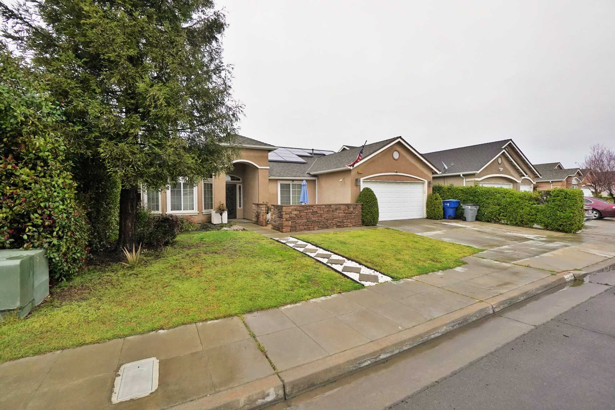 6552 East El Monte Way, Fresno, CA, USA, 93727 - Thumbnail 3