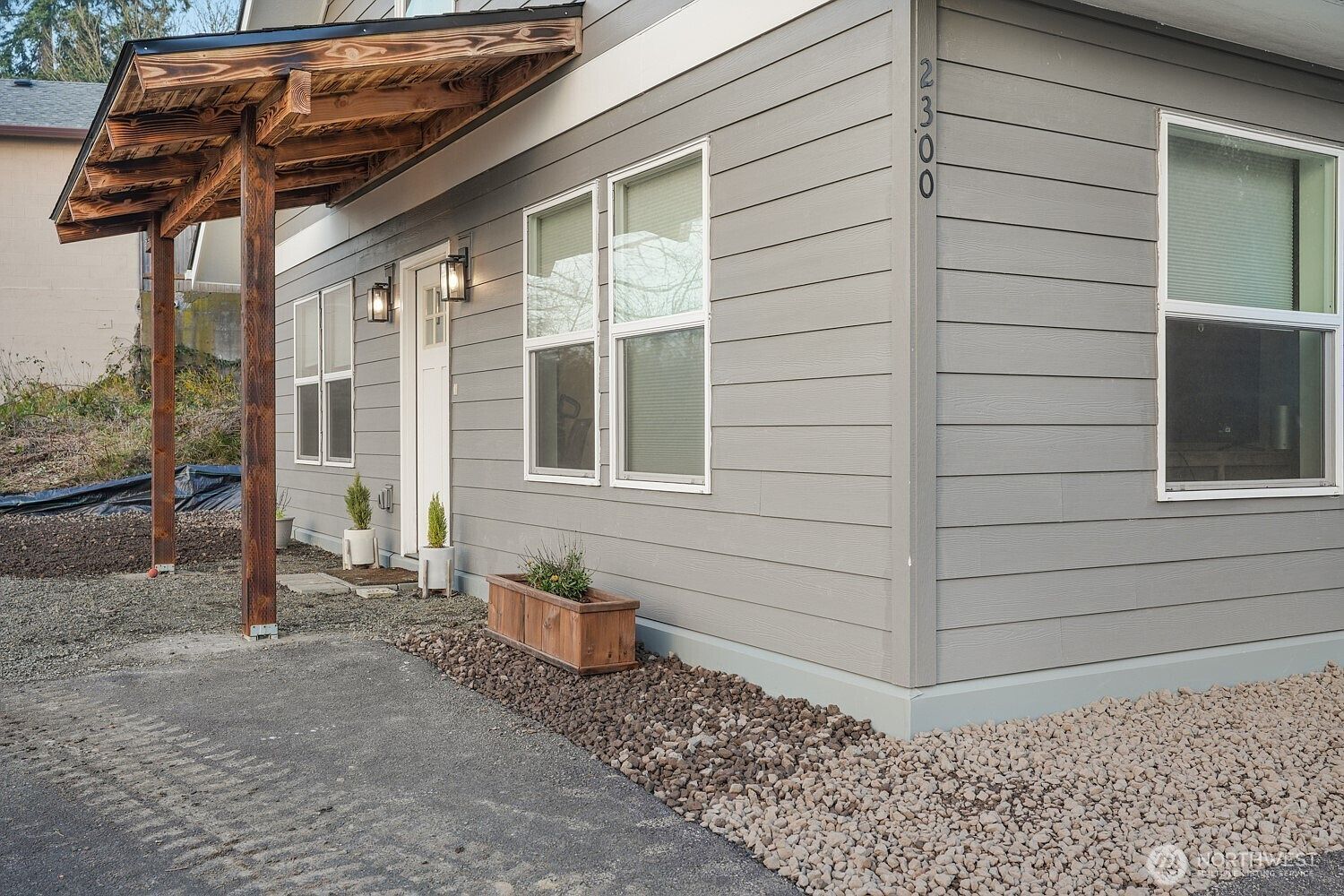 2300 Kelso Dr Kelso, WA 98626 - Thumbnail 3