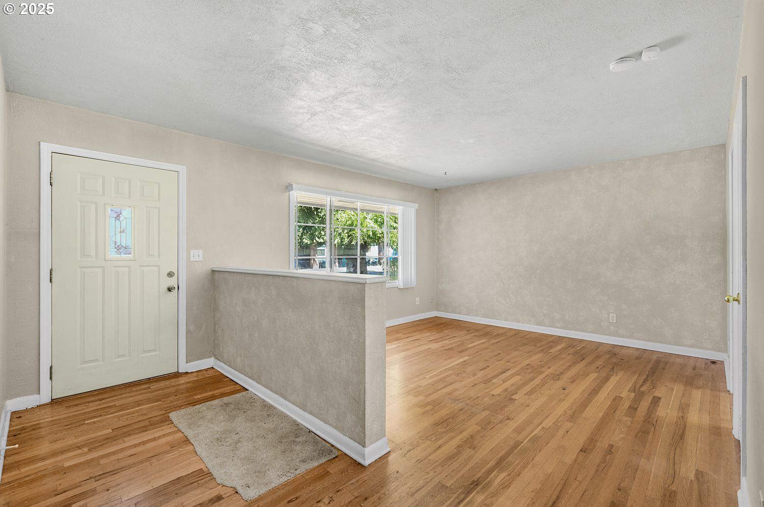 9404 SE 42nd Ave Milwaukie, OR 97222 - Thumbnail 3