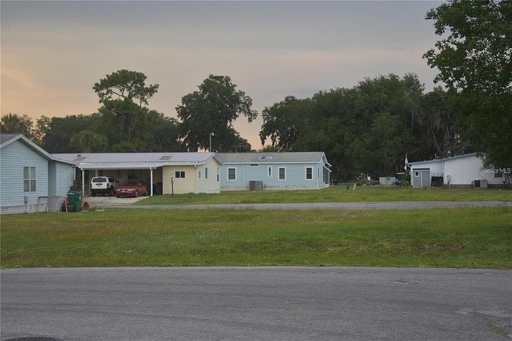 30 Oxford Ct #C Wildwood, FL 34785 - Thumbnail 3