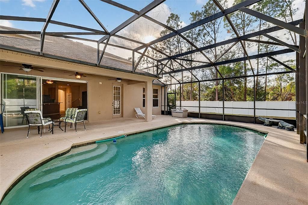 2598 Plumadore Dr Grand Island, FL 32735 - Thumbnail 3