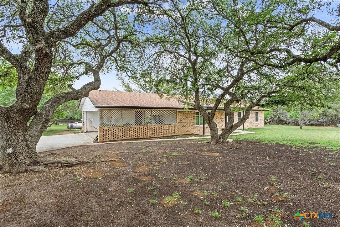 627 County Road 3376 Kempner, TX 76539 - Thumbnail 3