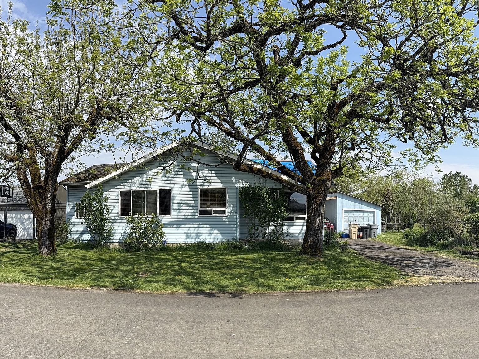 1889 NW Sunny Ln Albany, OR 97321 - Thumbnail 3