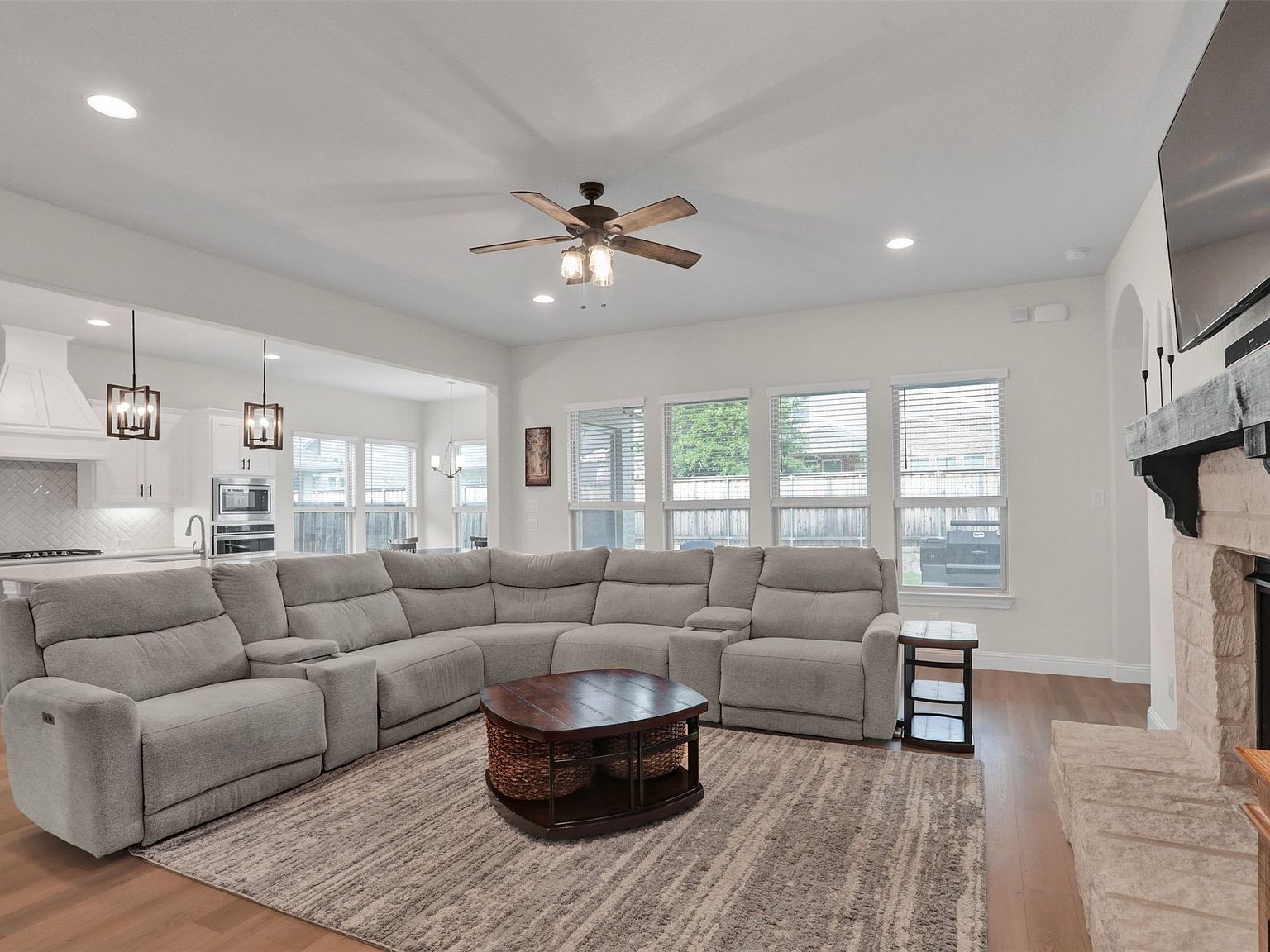 781 Elm Park Dr Prosper, TX 75078 - Thumbnail 3