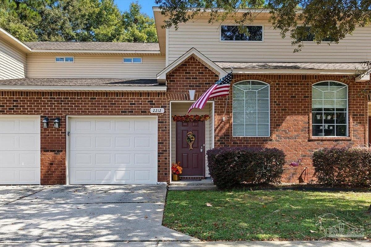 2212 Hadleigh Hills Ct Navarre, FL 32566 - Thumbnail 3