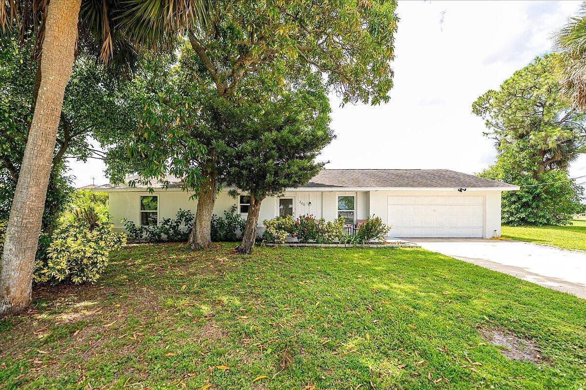 300 SW Prima Vista Blvd Port Saint Lucie, FL 34983 - Thumbnail 3