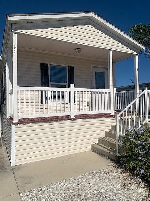 352 Mockingbird Ave Fort Pierce, FL 34982 - Thumbnail 3