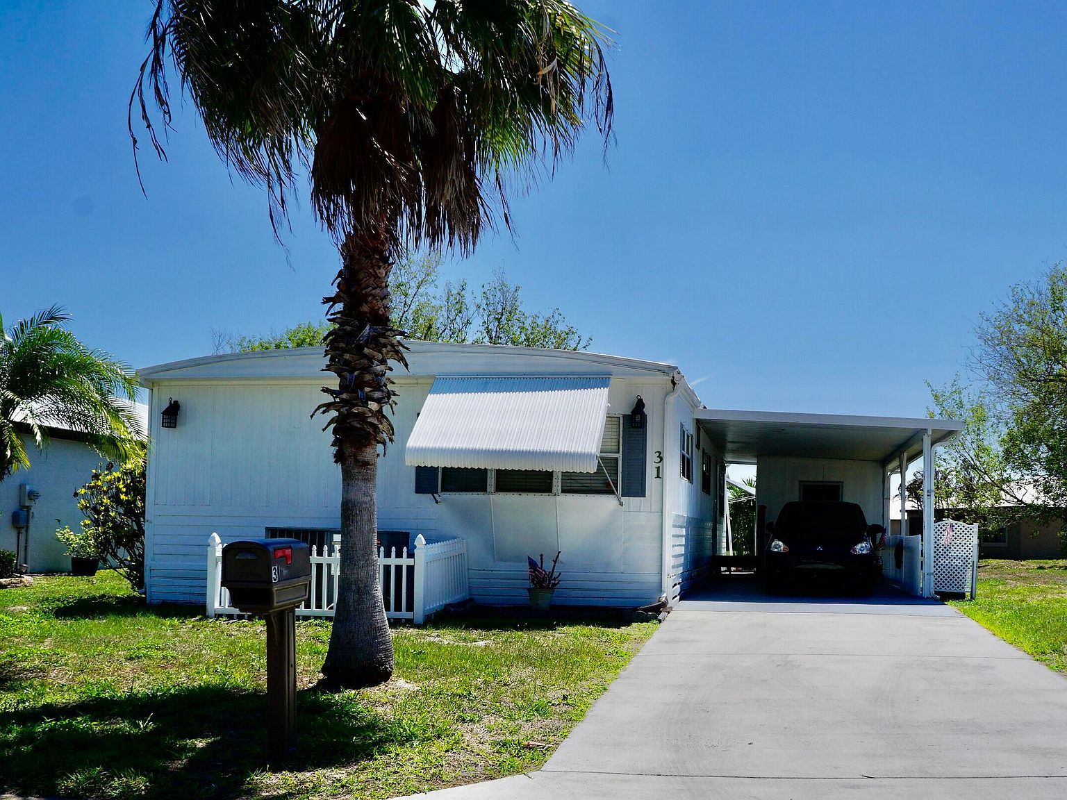 31 Mediterranean Blvd N Pt Saint Lucie, FL 34952 - Thumbnail 3