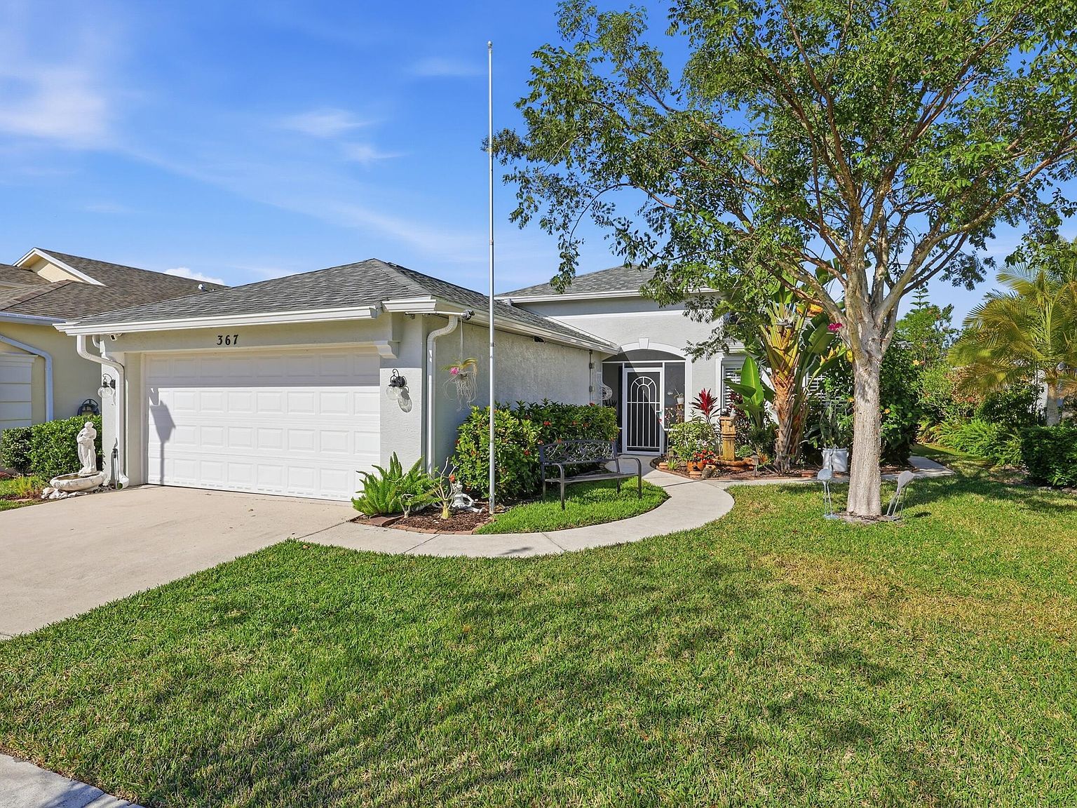 367 SW North Shore Blvd Port Saint Lucie, FL 34986 - Thumbnail 3