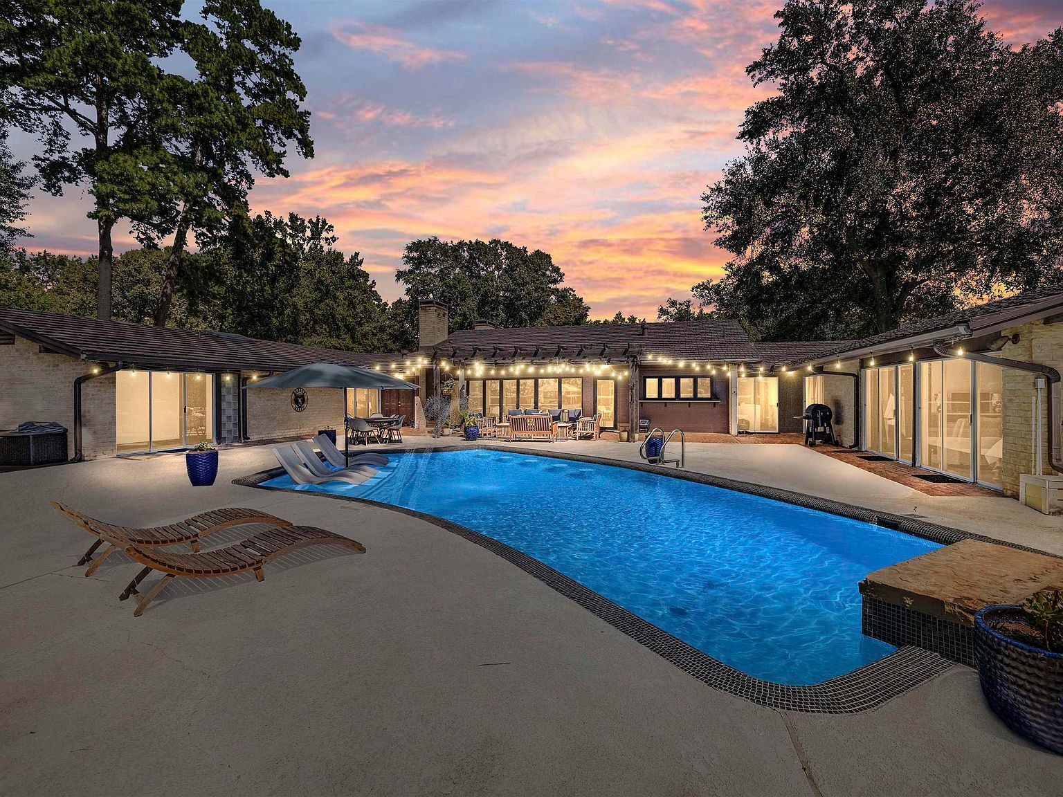 1300 Montclair St Longview, TX 75601 - Thumbnail 3