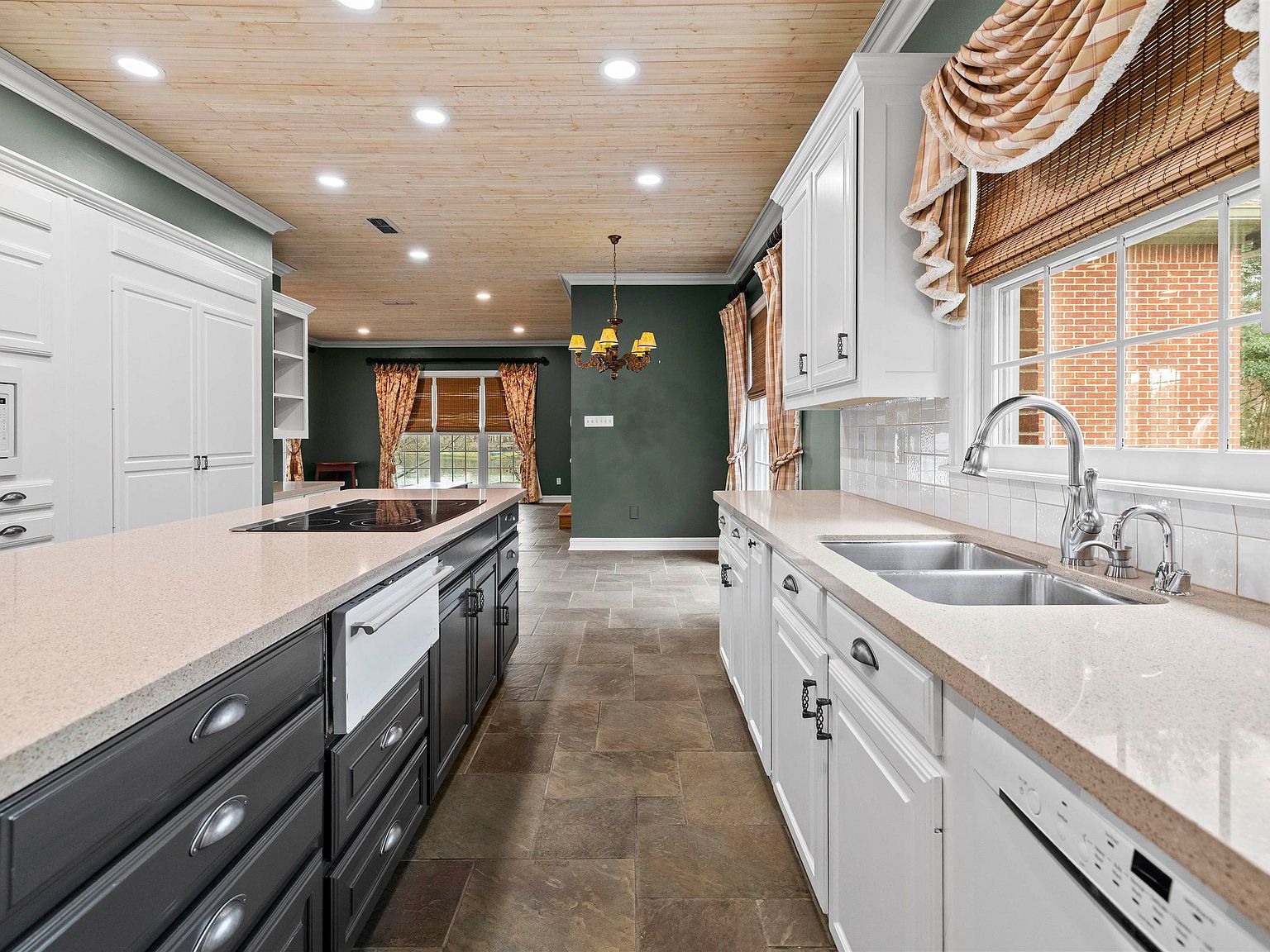 1204 Secluded Ln Longview, TX 75604 - Thumbnail 3