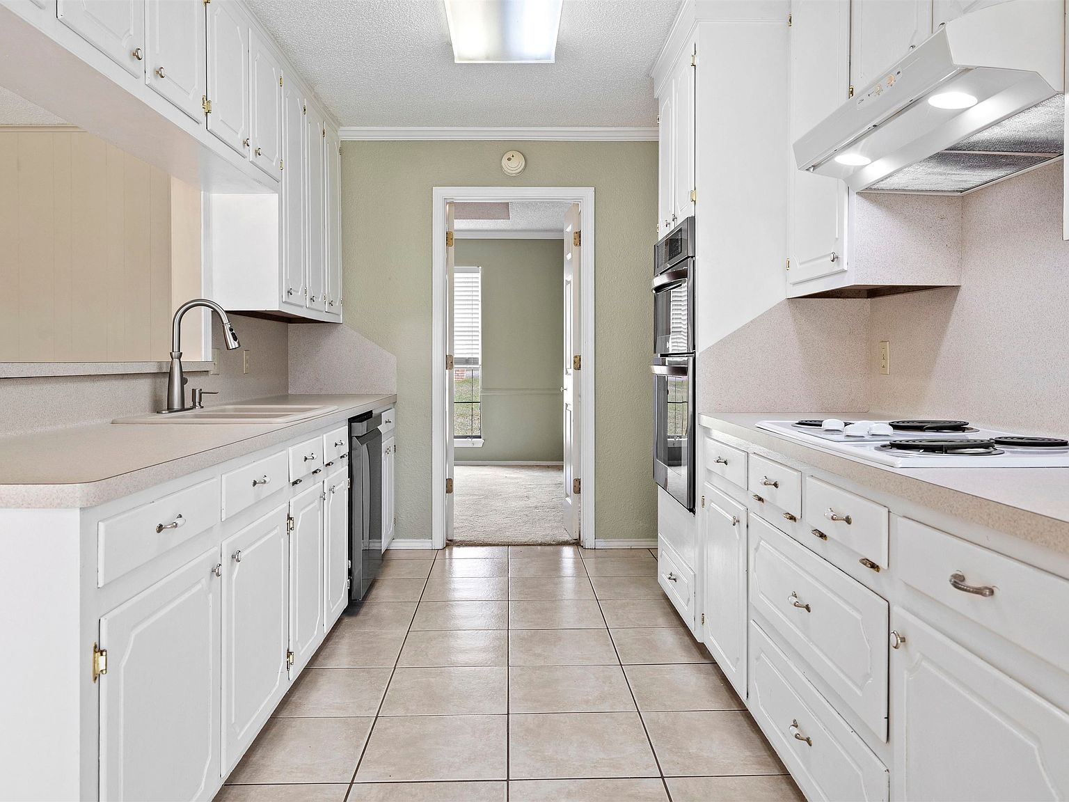 104 Woodridge Est Longview, TX 75602 - Thumbnail 3