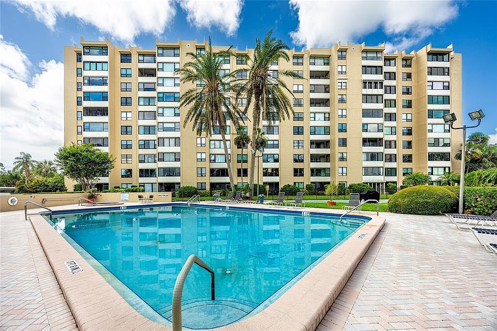 2621 Cove Cay Dr UNIT 309 Clearwater, FL 33760 - Thumbnail 3