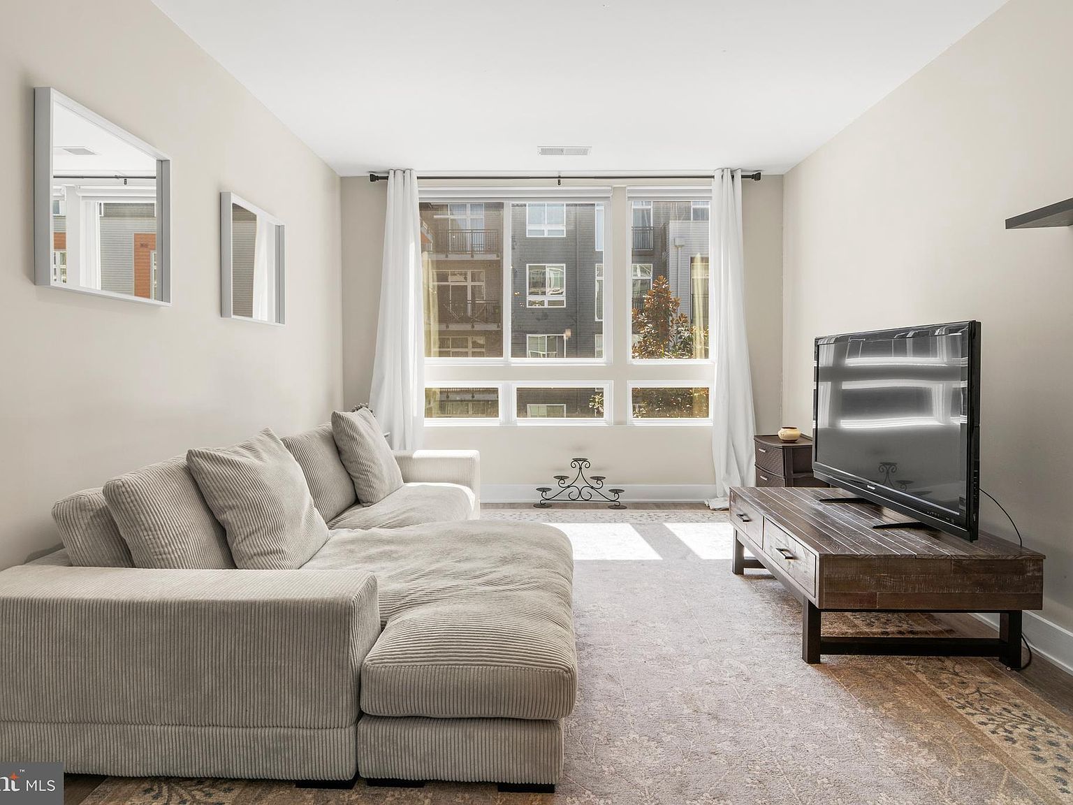 145 Riverhaven Dr UNIT 358 National Harbor, MD 20745 - Thumbnail 3