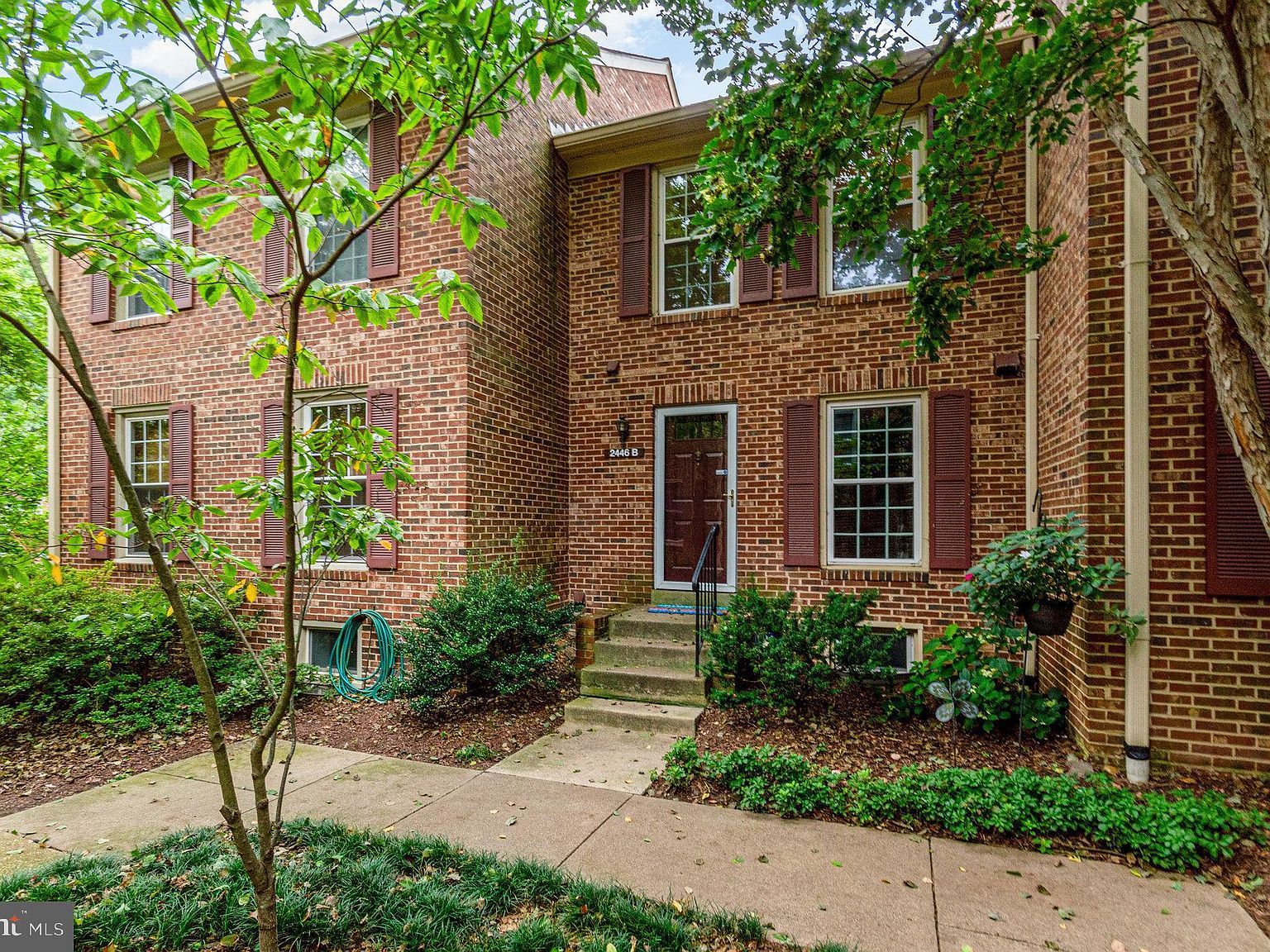 2446 S Walter Reed Dr #2 Arlington, VA 22206 - Thumbnail 3