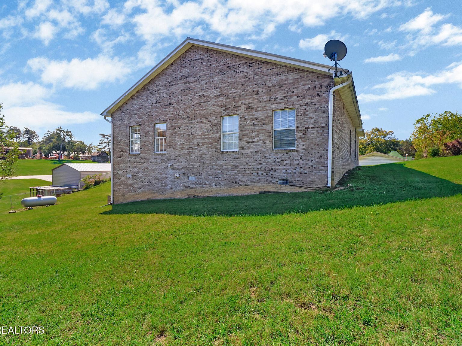 3243 Highway 61 E Luttrell, TN 37779 - Thumbnail 3