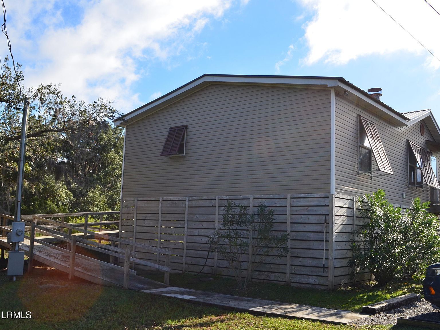 32 Gazebo Rd Saint Helena Island, SC 29920 - Thumbnail 3