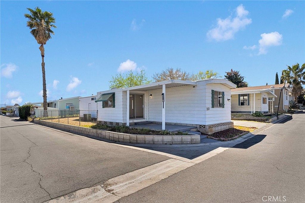 20683 Waalew Rd Spc 59 Apple Valley, CA 92307 - Thumbnail 3