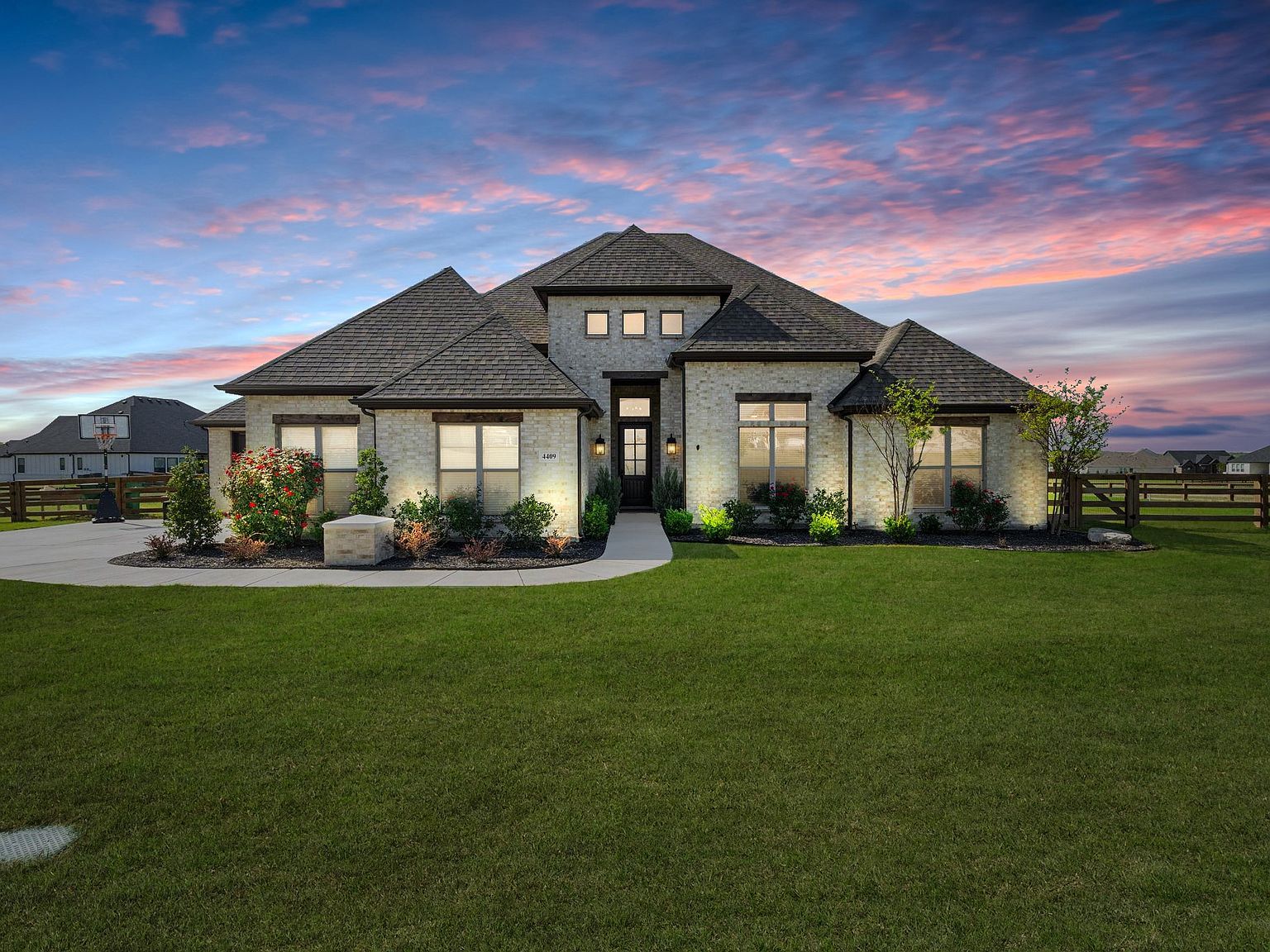 4409 Sandstrom Way Fort Worth, TX 76179 - Thumbnail 3