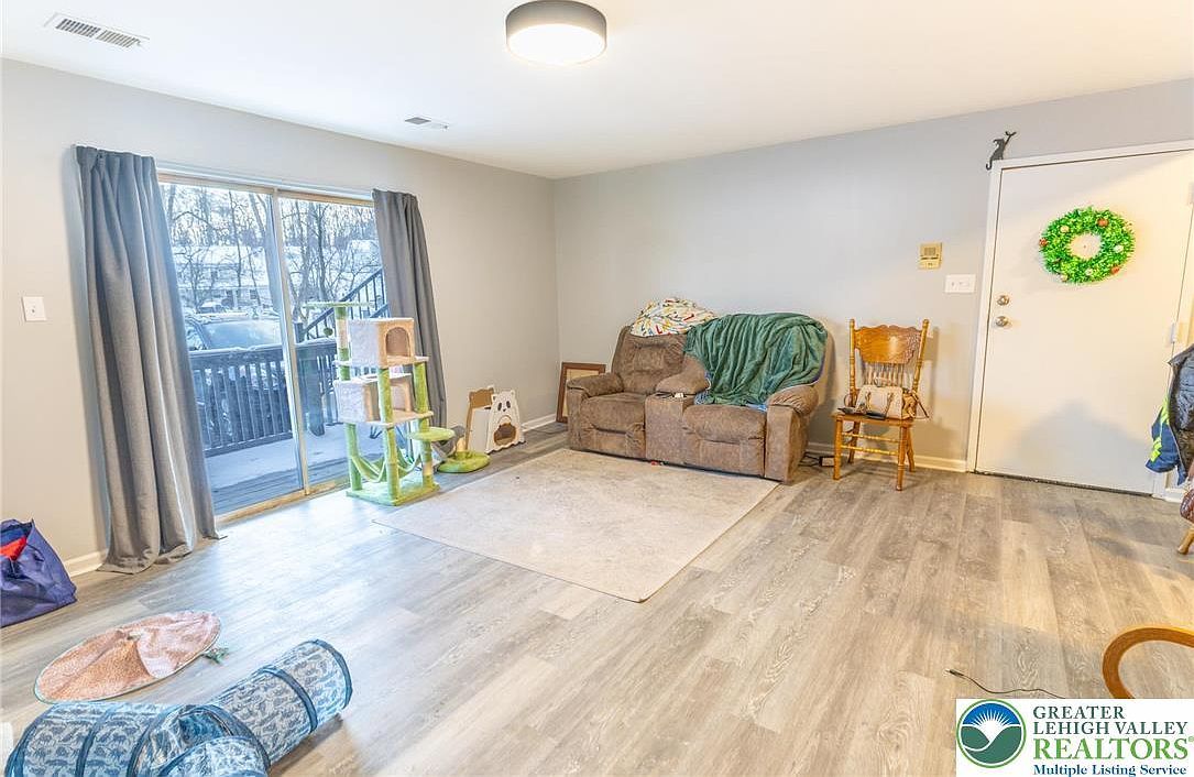 2010 Glendale Ave #A1 Bethlehem, PA 18018 - Thumbnail 3