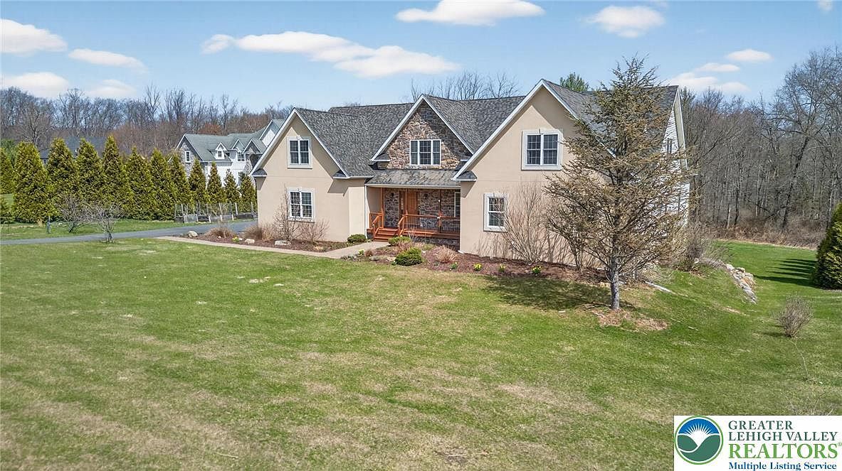 210 Sonny Dr Wind Gap, PA 18091 - Thumbnail 3