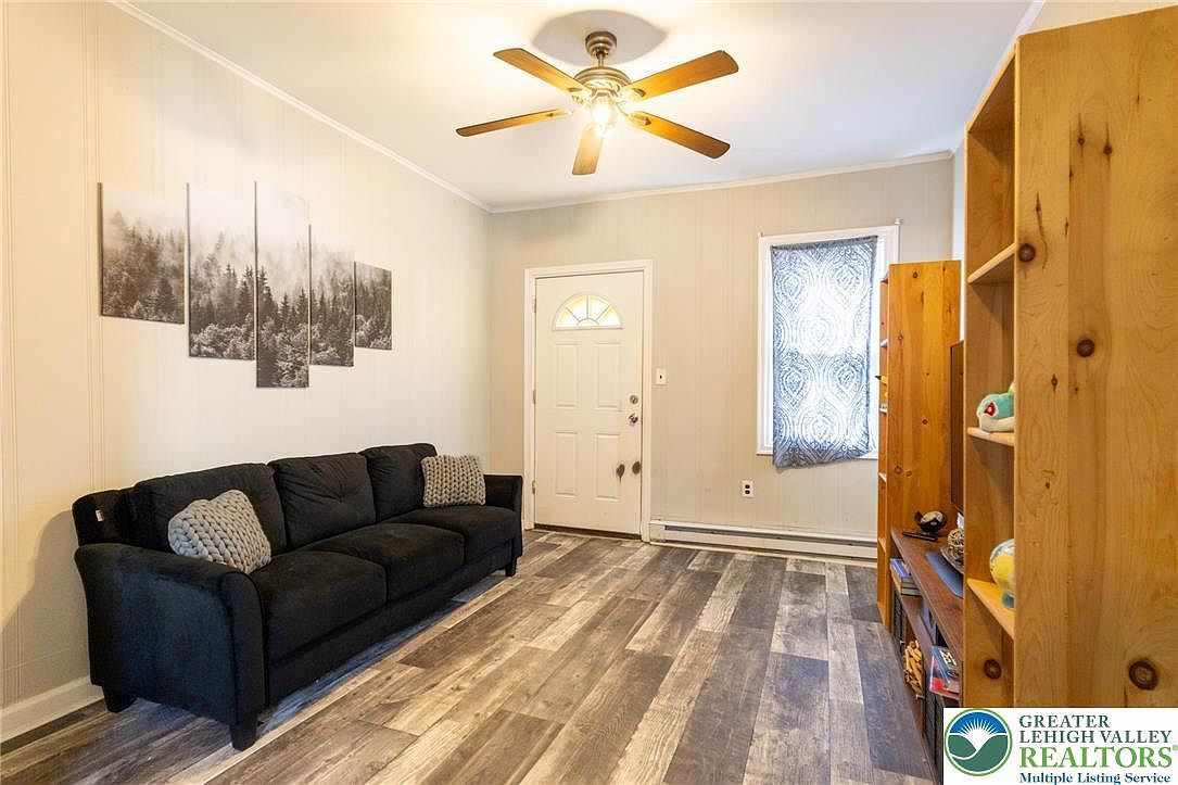 819 Spruce St Easton, PA 18042 - Thumbnail 3