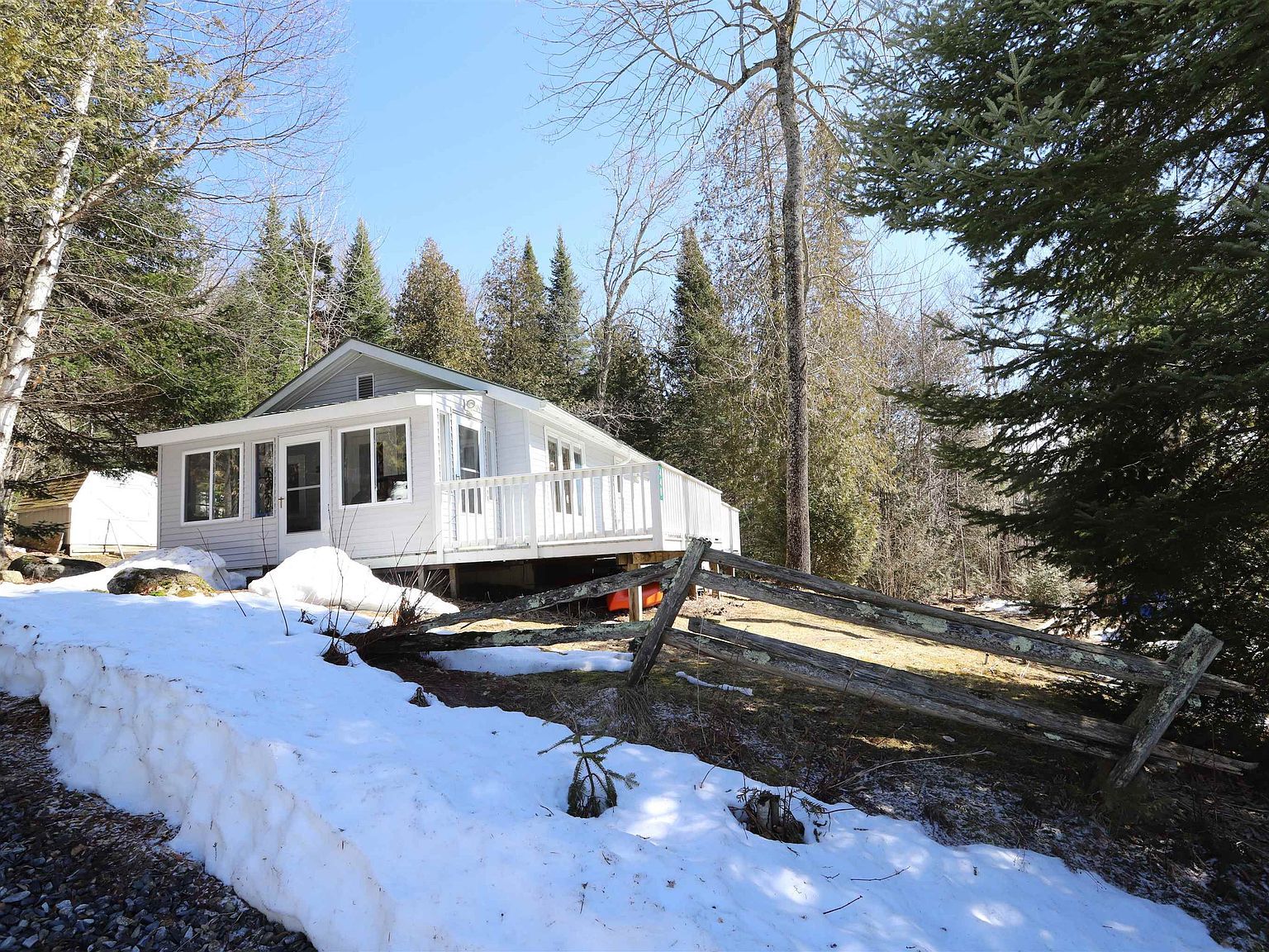 440 Stone Shore Rd Glover, VT 05839 - Thumbnail 3