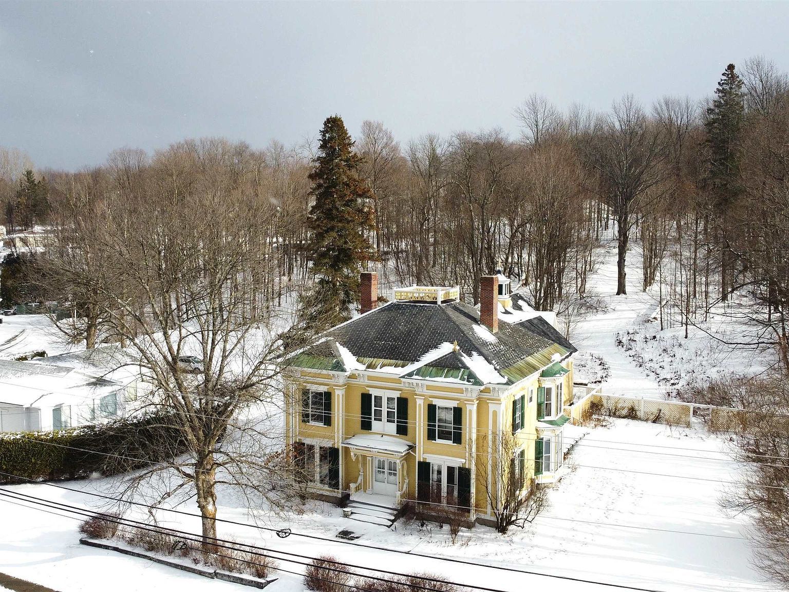 167 Main St Derby Line, VT 05830 - Thumbnail 3