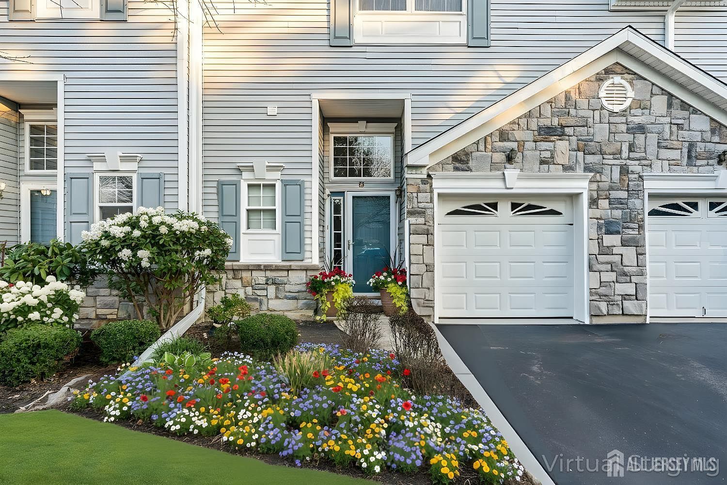 18 Bridgepointe Dr Laurence Harbor, NJ 08879 - Thumbnail 3