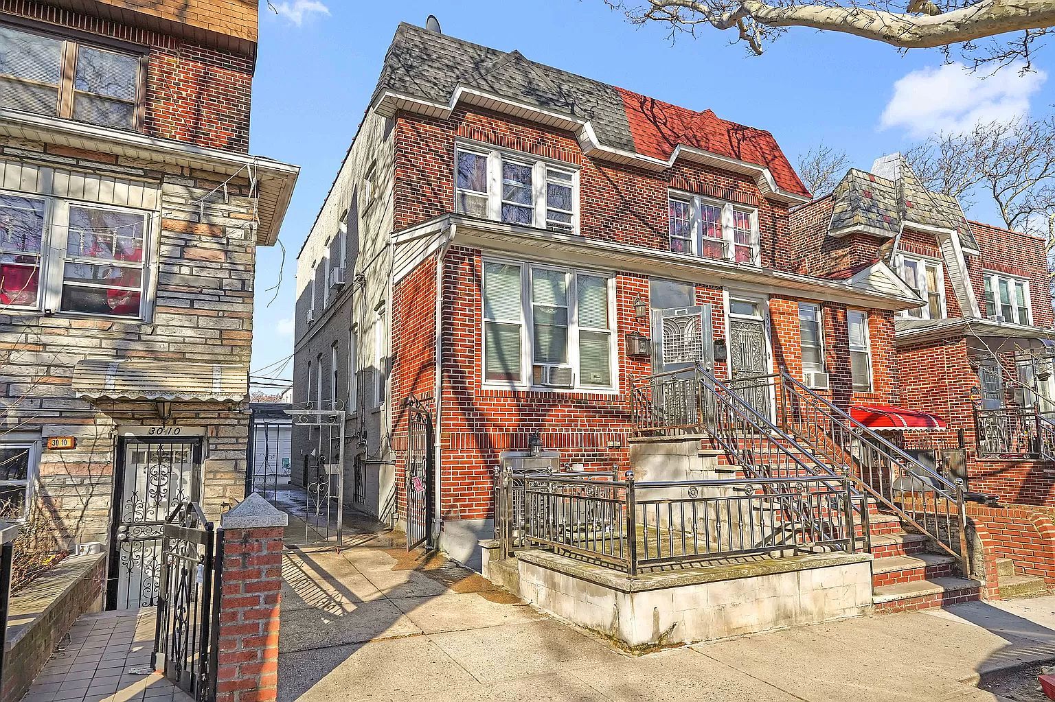 30-08 83rd St East Elmhurst, NY 11370 - Thumbnail 3